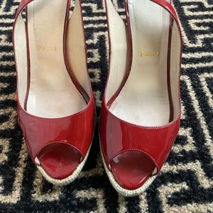 CHRISTIAN LOUBOUTIN PEEP TOE SLINGBACKS